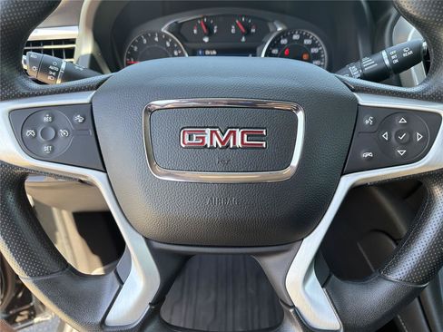 Used 2023 GMC Acadia SLE w/ Driver Convenience Package AWD/4WD image 14