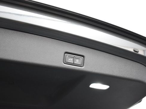 New 2026 Audi SQ5 Premium Plus AWD/4WD image 19