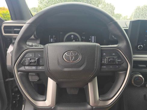 Certified 2025 Toyota 4Runner SR5 image 23