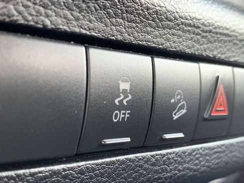 Used 2013 Jeep Wrangler Sport AWD/4WD image 11