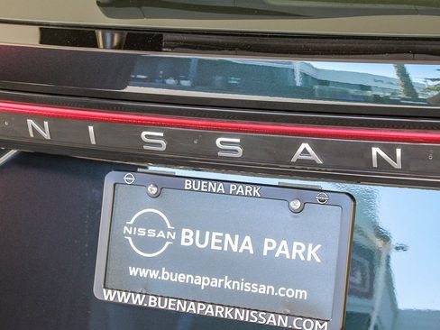 Certified 2024 Nissan Ariya AWD image 10