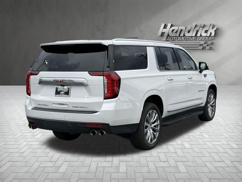 Used 2023 GMC Yukon XL Denali RWD image 10