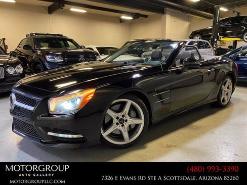 Used 2013 Mercedes-Benz SL 550 w/ Premium Pkg image 1