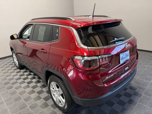 Used 2022 Jeep Compass Latitude AWD/4WD image 9