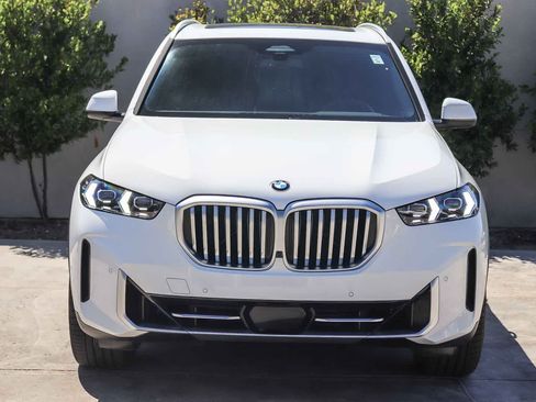 Used 2026 BMW X5 sDrive40i RWD image 2