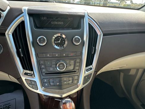 Used 2012 Cadillac SRX Luxury image 36