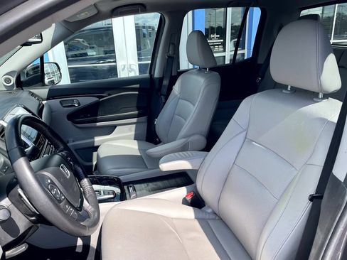 Used 2020 Honda Ridgeline RTL-E image 12