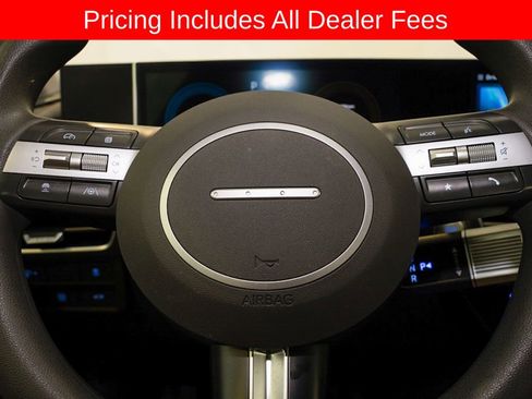Used 2025 Hyundai Sonata SEL FWD image 16