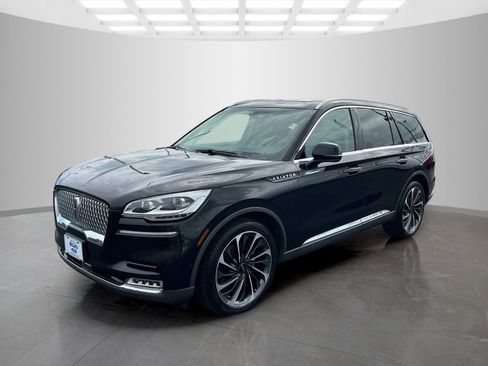 Used 2020 Lincoln Aviator Reserve w/ Equipment Group 202A image 8