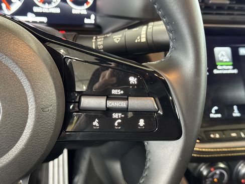Used 2023 Nissan Z w/ Floor Mat Package (L93) RWD image 18