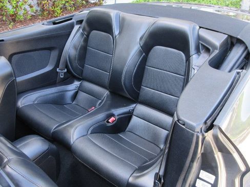 Used 2019 Ford Mustang Premium w/ Equipment Group 201A RWD image 14