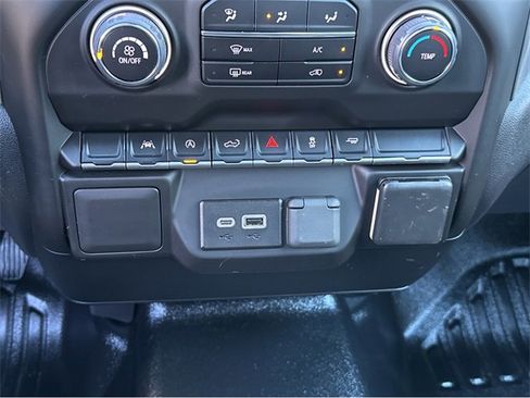 Used 2022 Chevrolet Silverado 1500 W/T w/ WT Value Package image 23