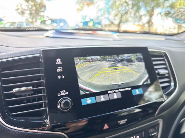 Certified 2023 Honda Passport TrailSport image 25
