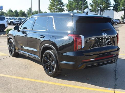 Used 2025 Hyundai Palisade XRT FWD image 8