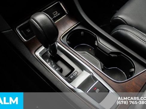 Used 2024 Subaru Ascent Touring AWD/4WD image 39