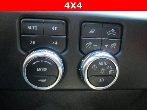 Used 2023 GMC Sierra 1500 AT4 w/ AT4 Preferred Package image 29