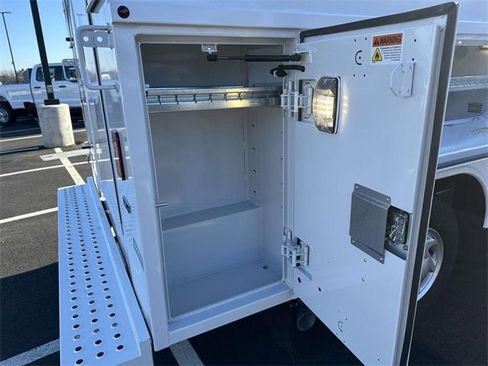 New 2025 Ford E-350 and Econoline 350 Super Duty w/ Power Equipment Group image 9