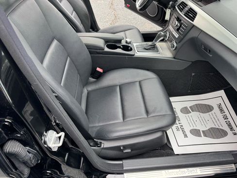 Used 2014 Mercedes-Benz C 250 Sport image 13
