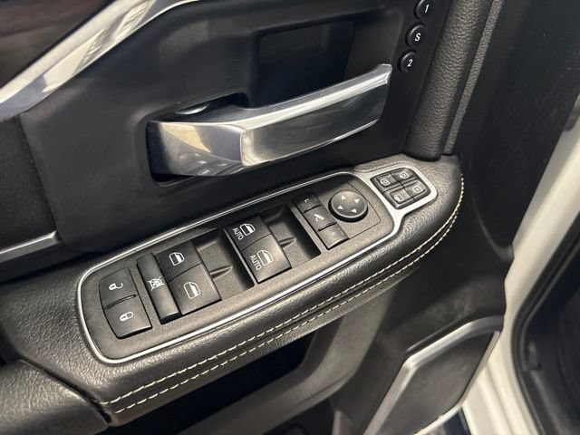 Used 2023 RAM 2500 Laramie AWD/4WD image 13