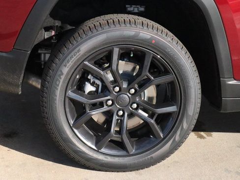 New 2025 Jeep Grand Cherokee L Limited AWD/4WD image 22