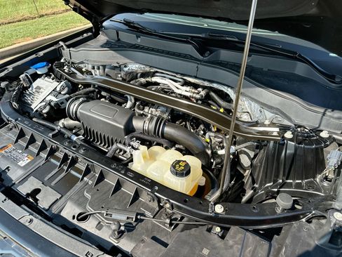 Used 2020 Ford Explorer ST image 26