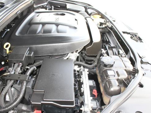 Used 2018 Jeep Grand Cherokee Limited image 41