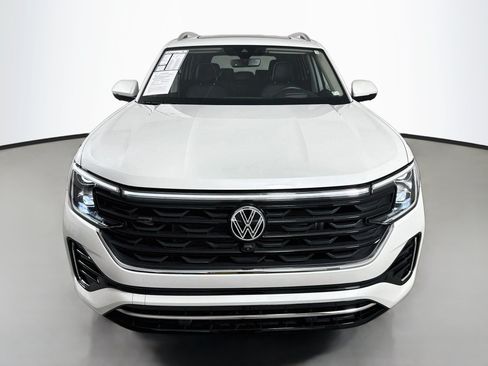 Used 2024 Volkswagen Atlas SEL Premium R-Line AWD/4WD image 2