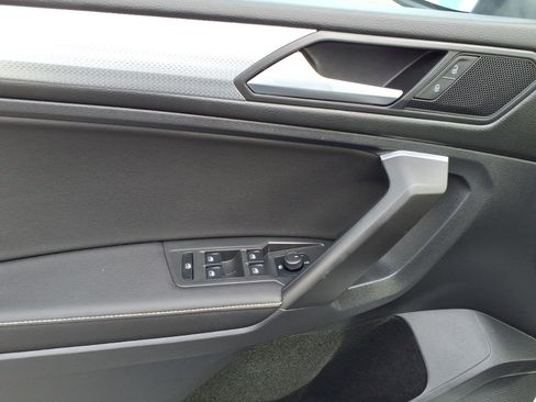 Certified 2022 Volkswagen Tiguan S image 13