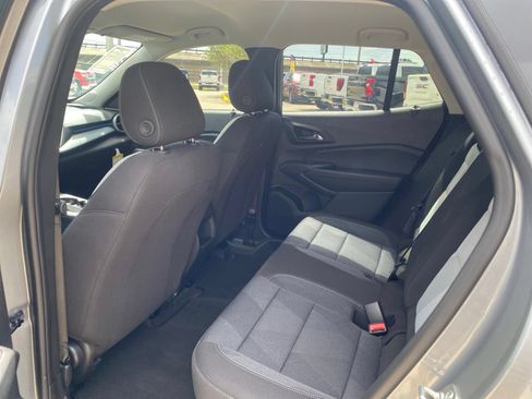 New 2026 Chevrolet Trax LS w/ LS Convenience Package FWD image 16