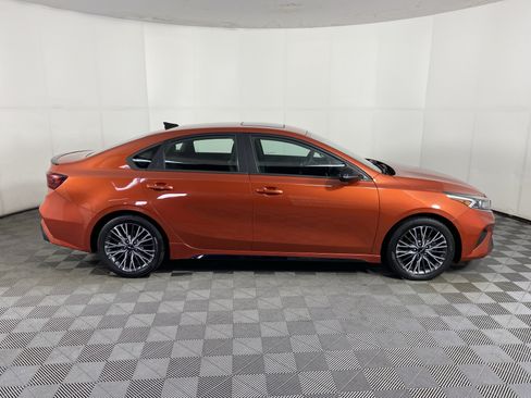 Used 2023 Kia Forte GT-Line w/ GT-Line Premium Package FWD image 8