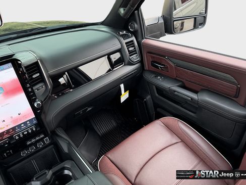 Used 2026 RAM 3500 Limited AWD/4WD image 18
