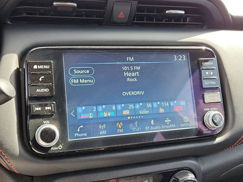 Used 2024 Nissan Kicks SR image 15