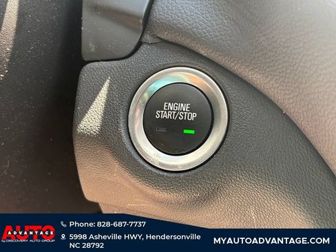 Used 2024 Chevrolet Equinox LT AWD/4WD image 10