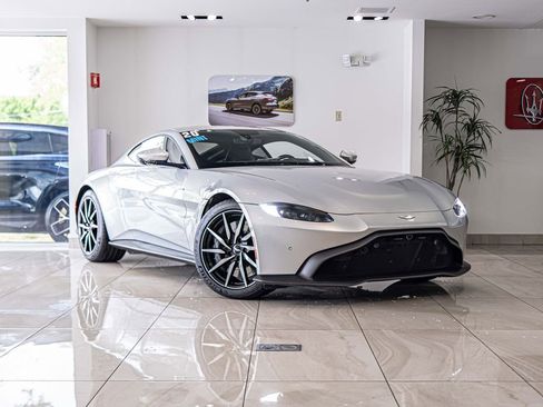 Used 2020 Aston Martin V8 Vantage Coupe RWD image 5