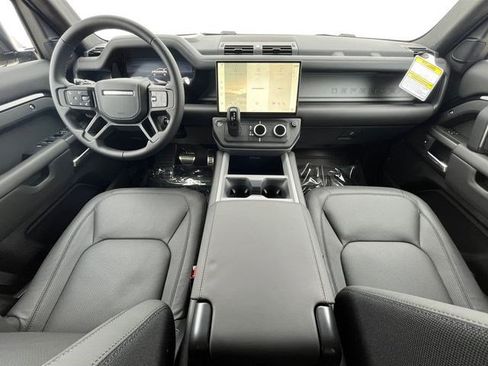 New 2026 Land Rover Defender 110 V8 AWD/4WD image 13