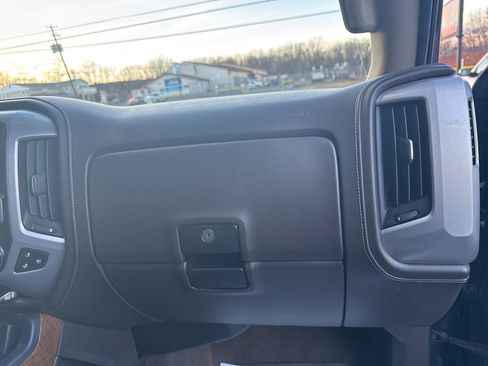 Used 2017 GMC Sierra 1500 SLT image 26