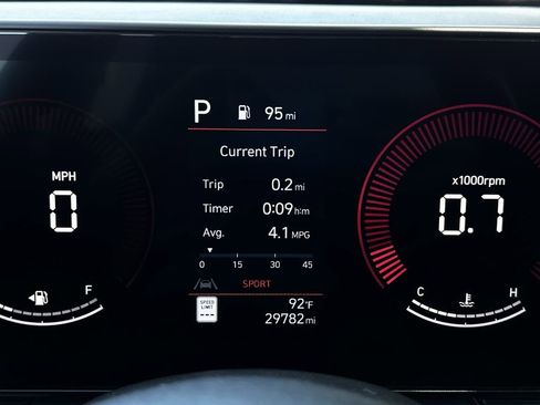 Used 2025 Hyundai Kona SEL FWD image 16