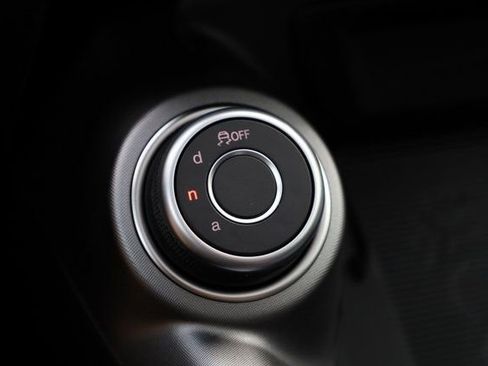 New 2025 Alfa Romeo Tonale w/ Premium Package image 22