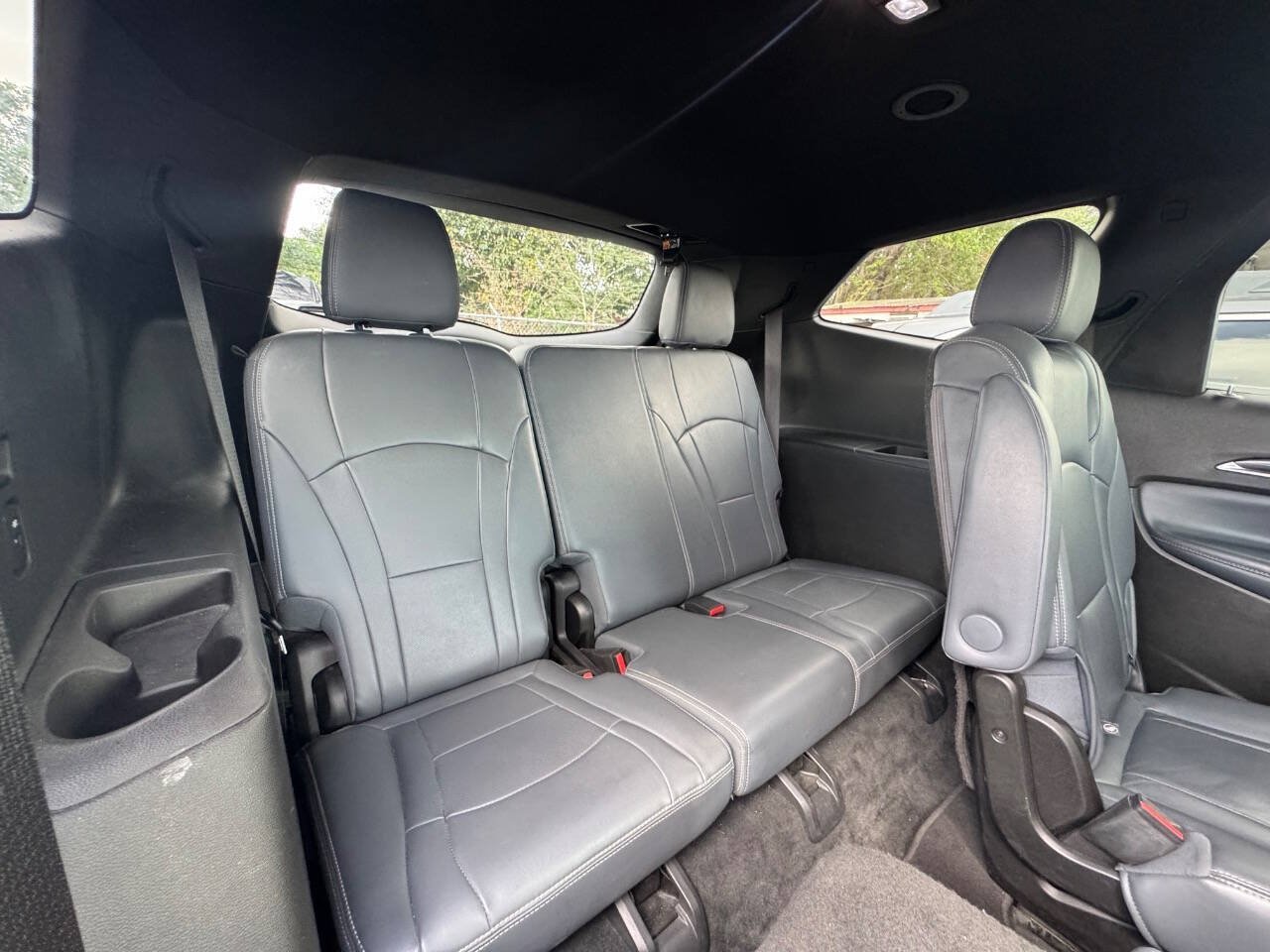 Used 2022 Buick Enclave Essence FWD image 21