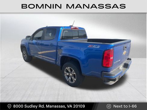 Used 2019 Chevrolet Colorado Z71 AWD/4WD image 2
