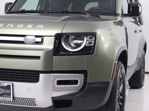 Used 2023 Land Rover Defender 110 S image 73