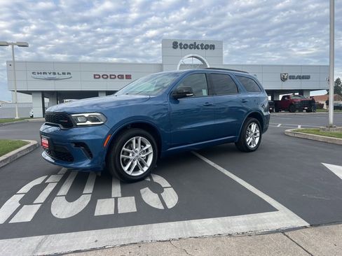 Used 2025 Dodge Durango GT image 1