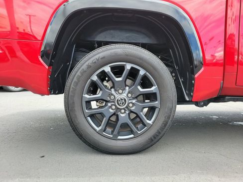 Used 2023 Toyota Tundra Platinum AWD/4WD image 8