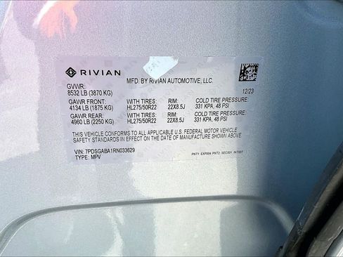 Used 2024 Rivian R1S Adventure AWD/4WD image 21