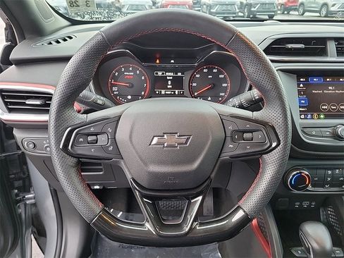 Used 2023 Chevrolet TrailBlazer RS image 20