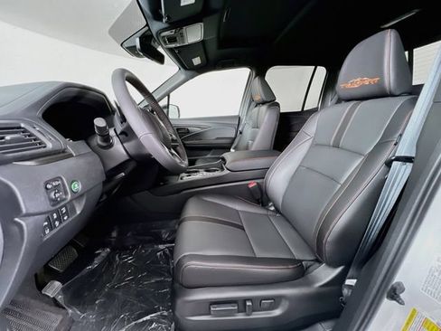 Certified 2025 Honda Ridgeline TrailSport image 23
