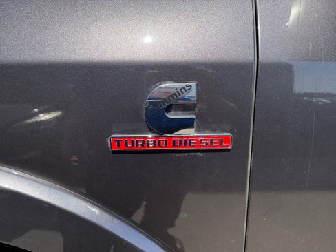 Used 2025 RAM 3500 Limited AWD/4WD image 12