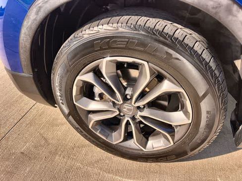 Used 2022 Honda CR-V EX-L image 9