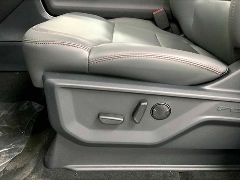 New 2025 Ford Expedition Max Active image 20