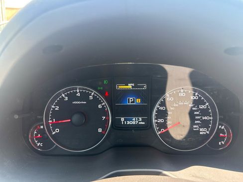Used 2013 Subaru Outback 3.6R Limited w/ Moonroof Pkg AWD/4WD image 19